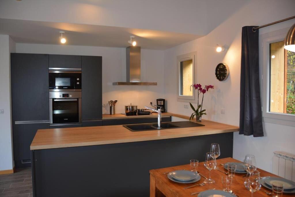 Chalet Alexanne - Meuble De Tourisme Classe 3 Etoiles - Porte De St Gervais Passy  Bagian luar foto