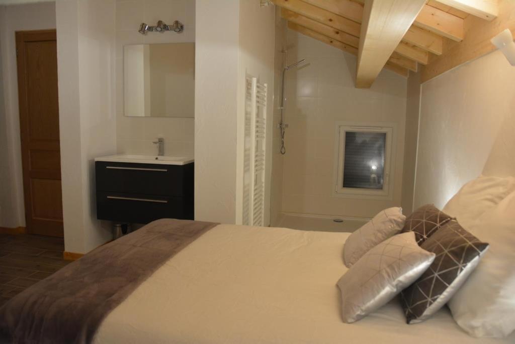 Chalet Alexanne - Meuble De Tourisme Classe 3 Etoiles - Porte De St Gervais Passy  Bagian luar foto